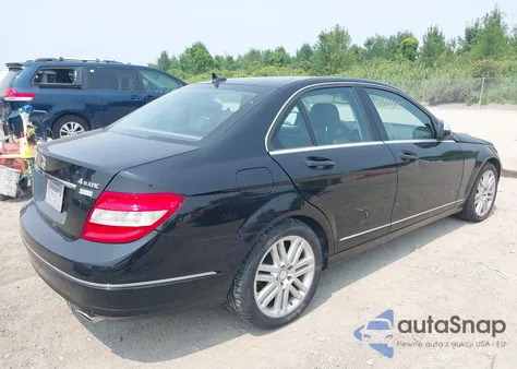 2009 Mercedes-Benz C 300 Luxury 4Matic/Sport 4Matic из США, поврежденный, VIN WDDGF81X69R050326